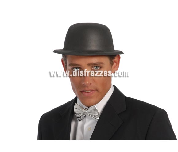 Sombrero o Bombín de latex negro.