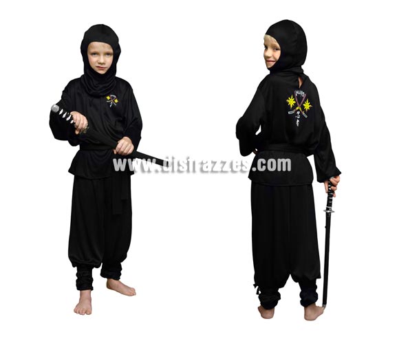 Disfraz de Ninja para niños de 3 a 4 años. Incluye chaqueta, pantalón, capucha, cinturón y cintas de las piernas. Espada NO incluida, podrás ver espadas en la sección de Complementos - Armas. Disfraz barato que hará las delicias del niño.