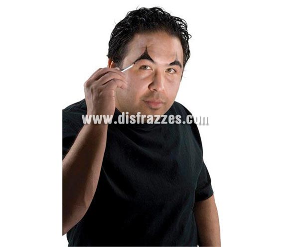Lápiz negro FX'S - Maquillaje de Halloween. Lapiz profesional de maquillaje de efectos especiales, perfecto para dibujar sobre la piel.  Perfecto para dibujar cejas, tatuajes y todo aquello que necesites para conseguir el look terrorífico que desees.