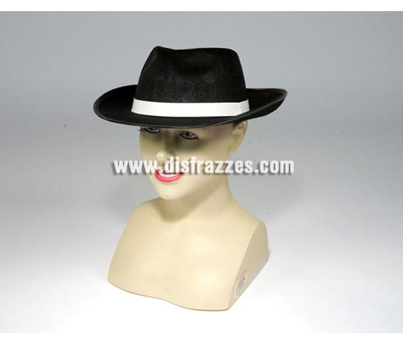 Sombrero Ganster negro con cinta blanca.
