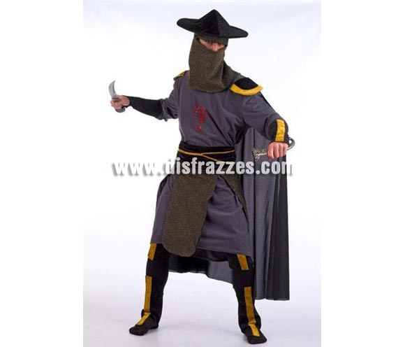 Disfraz de Ninja Escorpión adulto Deluxe. Alta calidad. Hecho en España. Disponible en varias tallas. Incluye cinturón, polainas, túnica con capa, capucha, rodilleras y sombrero. Espada NO incluida, podrás verla en la sección Complementos.