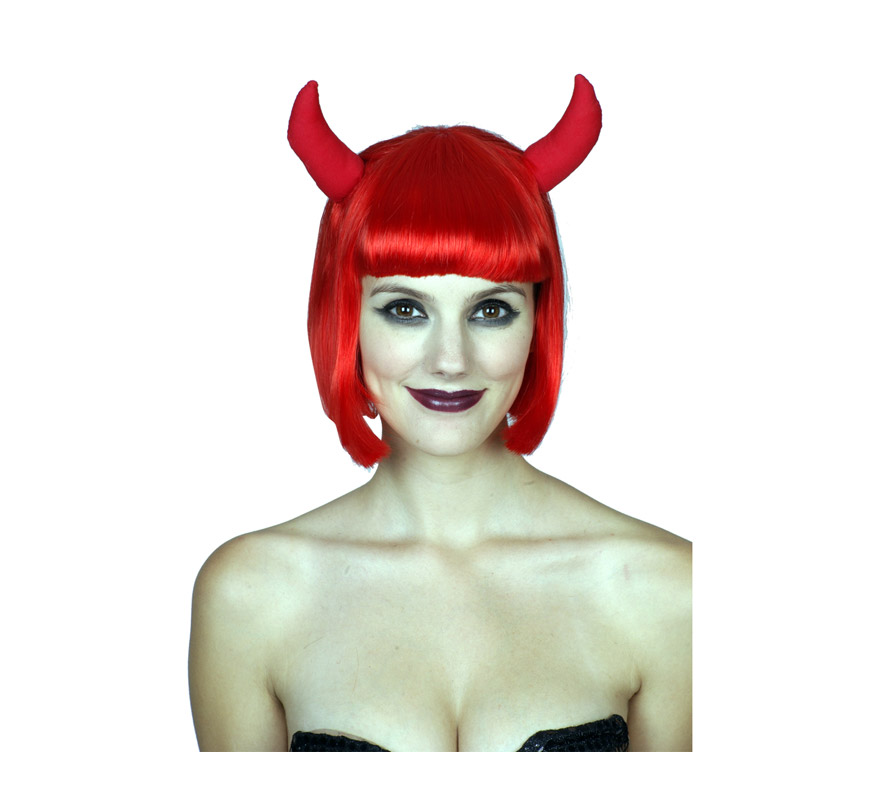 Peluca de Demonio roja con cuernos para Halloween o para para Despedidas de Soltera. Talla estándar. Ideal como complemento de tu disfraz de Halloween para ir de Fiesta a Pubs, Discotecas, Casas particulares o Restaurantes y ayudar a crear un ambiente terrorífico y tenebroso en la Fiesta de Halloween.
¡¡Compra los complementos de tu disfraz para Halloween en nuestra tienda de disfraces, será divertido!!
