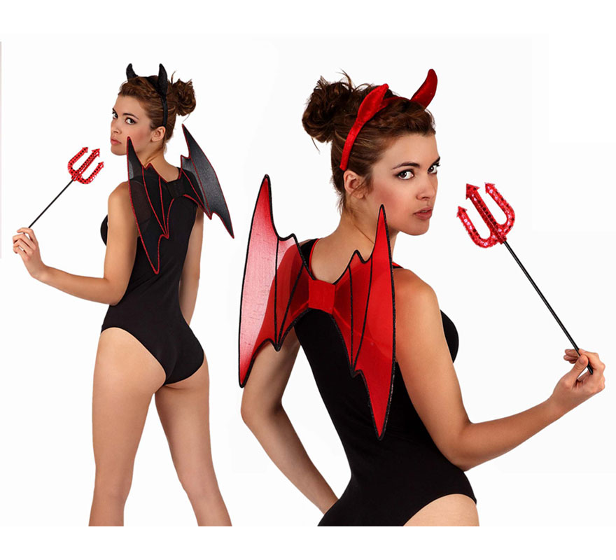 Set de Demonia 3 piezas. Incluye diadema con cuernos, alas y tridente. Dos colores surtidos, precio por unidad, se venden por separado.