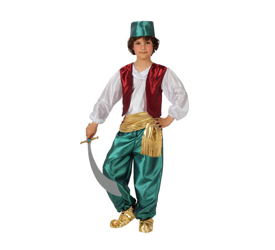 Disfraz de Árabe verde para niños de 5 a 6 años. Incluye camisa con chaleco, pantalón, fajín, babuchas y gorrito. Espada NO incluida, podrás verla en la sección de Complementos. Éste disfraz también valdría como Paje Real de los Reyes Magos para Navidad.