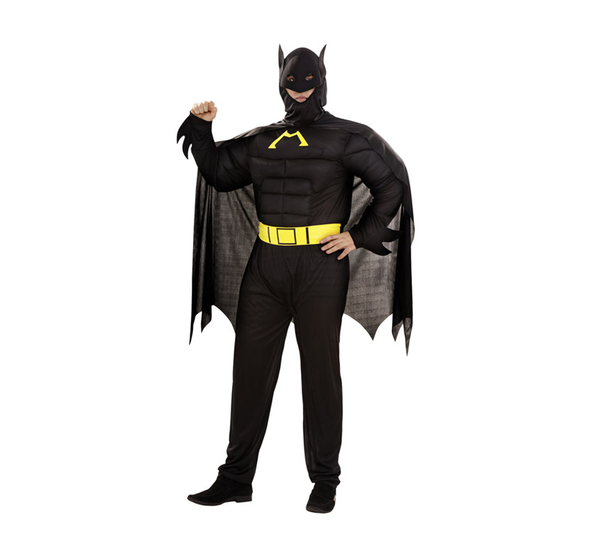 Disfraz barato de Murciélago Musculoso o de Madman para hombre. Talla XXL 58/62. Incluye mono con músculos, cinturón y capa con capucha. Con éste disfraz, Batman te tendría envidia,
