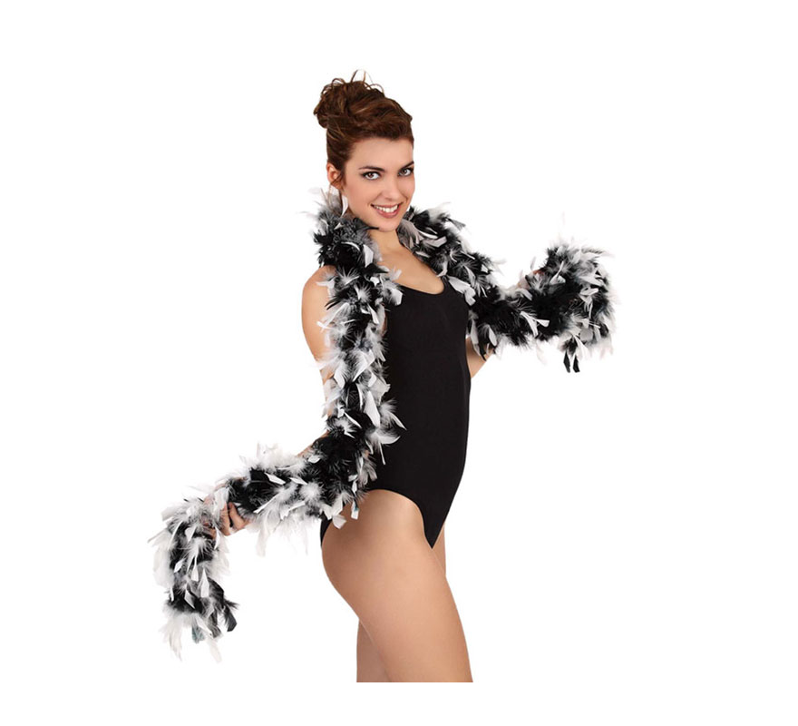 Boa bicolor negra y blanca de plumas de 45 gr. Ideal para tu disfraz de Charlestón o Caberet. También para Despedidas de Soltera.
