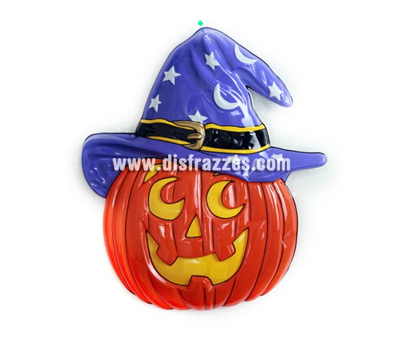 Calabaza de PVC con gorro de Bruja para colgar en la pared en Halloween de 53,5 cm. Artículo muy barato y apropiado para decoración de Halloween en Discotecas, Pub's, Restaurantes, Colegios y Casas particulares y así crear un ambiente terrorífico y tenebroso típico de la Fiesta de Halloween cada vez más seguida por todos.
¡¡Compra la decoración para Halloween en nuestra tienda de disfraces, será divertido!!