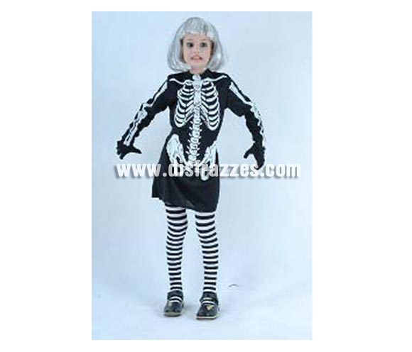 Disfraz de Esqueleto niña infantil super barato para Halloween. Talla de 5 a 6 años. Incluye vestido. Peluca y medias NO incluidas. Éste disfraz de Halloween es ideal para celebrar la Fiesta de la Noche de las Brujas cada vez más arraigada en nuestro País en Pub's, Discotecas, Casas particulares,  Restaurantes o Colegios y ayudar a crear un ambiente terrorífico y tenebroso indispensable para la Noche de Halloween la cual se celebra la víspera de Todos los Santos.
¡¡Compra tu disfraz para Halloween en nuestra tienda de disfraces, será divertido!!

¡¡¡PRÓXIMA RECEPCIÓN DE ÉSTE ARTÍCULO A PARTIR DE SEPTIEMBRE DE 2010!!!