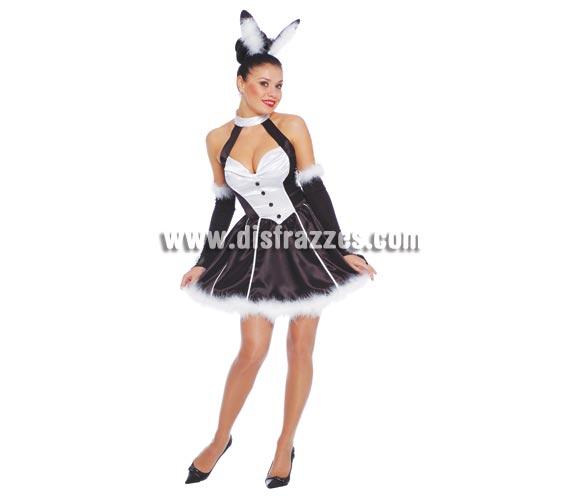 Disfraz de Conejita Super Sexy adulta. Talla única 38/40. Incluye diadema, vestido y mangas. Un disfraz muy Sexy ideal para Despedidas de Soltera o para darle una sorpresa a tu chico.