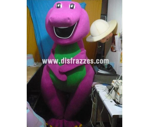 Disfraz de Mascota Publicitaria Dinosaurio. Realizamos todo tipo de mascotas publicitarias adaptándonos a sus necesidades para Empresas, Centros Comerciales, Parques de Atracciones, Ayuntamientos, Empresas de Eventos, Empresas de publicidad, Grupos de Animación, etc. etc. Tiempo de fabricación 1 mes aproximadamente. Para el encargo de su mascota, debe contactar con nosotros por teléfono o email. 