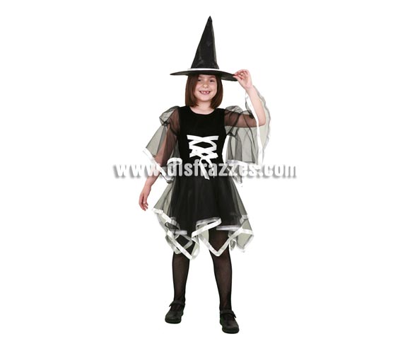 Disfraz de Bruja lazo blanco barato talla de 5 a 6 años para Halloween. Incluye sombrero y vestido. Éste disfraz de Halloween es ideal para celebrar la Fiesta de la Noche de las Brujas cada vez más arraigada en nuestro País en Pub's, Discotecas, Casas particulares,  Restaurantes o Colegios y ayudar a crear un ambiente terrorífico y tenebroso indispensable para la Noche de Halloween la cual se celebra la víspera de Todos los Santos.
¡¡Compra tu disfraz para Halloween en nuestra tienda de disfraces, será divertido!!
