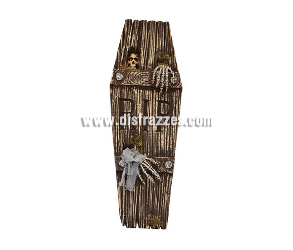 Ataúd o Féretro con luz de 70 cm. para Halloween. Artículo muy apropiado para decoración de Halloween en Discotecas, Pub's, Restaurantes, Colegios y Casas particulares y así crear un ambiente terrorífico y tenebroso típico de la Fiesta de Halloween cada vez más seguida por todos.
¡¡Cómpranos la decoración para Halloween, será divertido!!