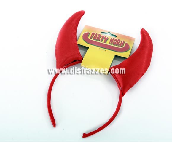 Diadema Diablo o Diablesa roja con cuernos para Halloween o para Despedidas de Soltera. Ideal como complemento de tu disfraz de Halloween para ir de Fiesta a Pub's, Discotecas, Casas particulares o Restaurantes y ayudar a crear un ambiente terrorífico y tenebroso en la Fiesta de Halloween.
¡¡Compra los complementos de tu disfraz para Halloween en nuestra tienda de disfraces, será divertido!!
¡¡¡PRÓXIMA RECEPCIÓN DE ÉSTE ARTÍCULO A PARTIR DE SEPTIEMBRE DE 2010!!!
