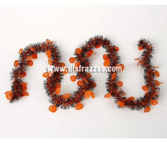 Espumillón PVC Calabazas de 210 cm. barato para Halloween. Artículo muy apropiado para decoración de Halloween en Discotecas, Pub's, Restaurantes, Colegios y Casas particulares y así crear un ambiente terrorífico y tenebroso típico de la Fiesta de Halloween cada vez más seguida por todos.
¡¡Compra la decoración para Halloween en nuestra tienda de disfraces, será divertido!!
