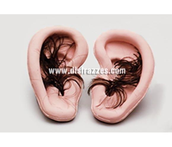 Orejas Dumbo con pelo. De látex. Se acoplan a las propias orejas. Ideal como complemento de tu disfraz de Halloween para ir de Fiesta a Pubs, Discotecas, Casas particulares o Restaurantes y ayudar a crear un ambiente terrorífico y tenebroso en Halloween.