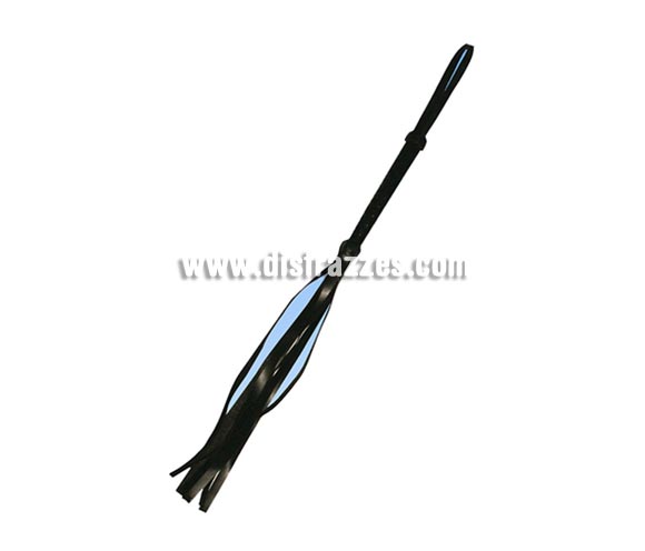 Látigo o fustigador de 46 cm. para Carnaval o para Despedidas de Solteros. Ideal como complemento de tu disfraz de Sado para Carnaval para ir de Fiesta a Pubs, Discotecas, Casas particulares, Restaurantes o Colegios y ayudar a crear un ambiente Carnavalesco y Festivo propio de la Fiesta de Carnavales.
¡¡Compra el complemento para tu disfraz de Carnaval en nuestra tienda de disfraces, será divertido!!
