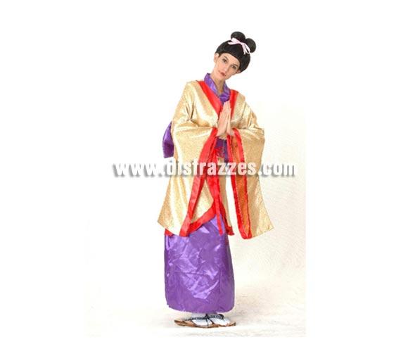 Disfraz de Geisha barato para mujer. Talla Standar M-L =  38/42. Incluye vestido y cinturón con lazo. Peluca NO incluida, podrás verla en la sección de Complementos. 