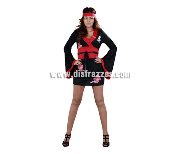 Disfraz muy barato de Ninja Girl para mujer. Talla única 38/42. Incluye vestido, cinturón y cinta de la cabeza. Disfraz de Ninja para chicas muy original y novedoso para quedarse con la Peña en Carnaval o en cualquier Fiesta.