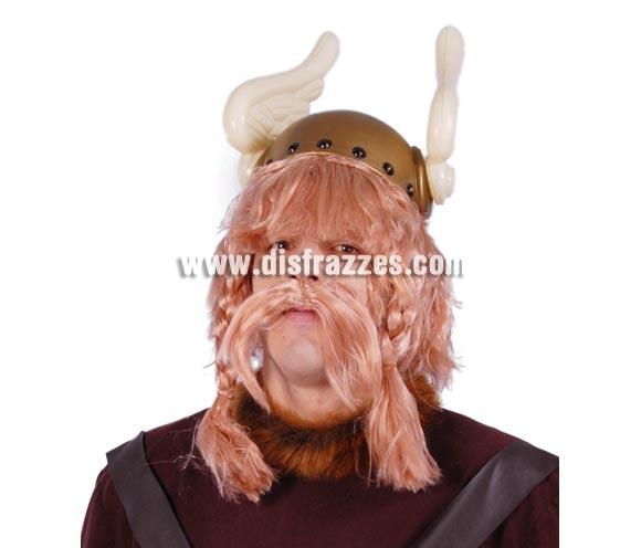 Peluca rubia con bigote incluido de Vikingo. El Complemento ideal para disfrazarse de Astérix. El casco es la ref. 16654GUI que podrás ver en la sección de Sombreros, Gorros y Diademas.