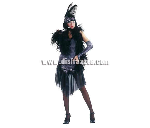 Disfraz de Charlestón negro para mujer. Talla standar. Incluye vestido, tocado y guantes. Tenemos también la peluca en la sección de Complementos.