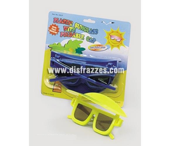 Gafas de sol con visera abatible. Cuatro colores surtidos. Precio por unidad, se venden por separado. Perfectas para Fiestas de Verano, con una Camisa Hawaiana estarás muy gracioso, jejeje.