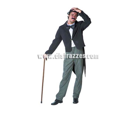 Disfraz de Charlot para hombre. Talla standar 52. Incluye disfraz sin complementos. Disfraz de Charlie Chaplin para caballero, con éste disfraz te quedarás mudo!!
