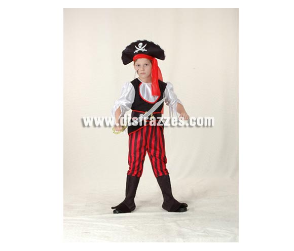 Disfraz de Pirata niño económico talla de 7 a 9 años. Incluye camisa, cinturón, sombrero y pantalón con cubrebotas. Espada NO incluido, podrás verla en la sección de Complementos.
