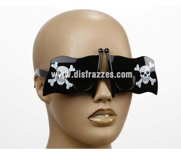 Gafas con forma de bandera pirata.