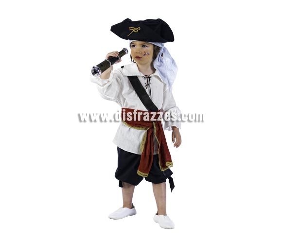 Disfraz de Pirata Drake Deluxe para niños. Alta calidad, hecho en España. Disponible en varias tallas. Incluye camisa, pantalón, fajín y sombrero con pañuelo. Catalejo No incluido, podrás encontrarlo en nuestra sección de Complementos.