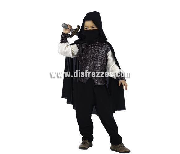 Disfraz de Ninja Medieval Deluxe para niño. Alta calidad, hecho en España. Disponible en varias tallas. Incluye camisa con capa, pantalón y pañuelo. Espada NO incluida, podrás encontrarlas en nuestra sección de Complementos.
