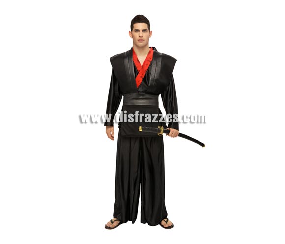 Disfraz de Samurai para hombre. Talla standar M-L = 52/54. Incluye peto con cinturón, camisa y pantalón. Espada NO incluida, podrás encontrar en nuestra sección de Complementos.