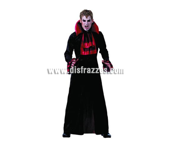Disfraz de Vampiro adulto lujo para Halloween. Talla única 52/54. Disfraz de Drácula de Halloween de buena calidad que incluye túnica de tela aterciopelada y cuello. Éste disfraz de Halloween es ideal para celebrar la Fiesta de la Noche de las Brujas cada vez más arraigada en nuestro País en Pub's, Discotecas, Casas particulares,  Restaurantes o Colegios y ayudar a crear un ambiente terrorífico y tenebroso indispensable para la Noche de Halloween la cual se celebra la víspera de Todos los Santos.
¡¡Compra tu disfraz para Halloween en nuestra tienda de disfraces, será divertido!!