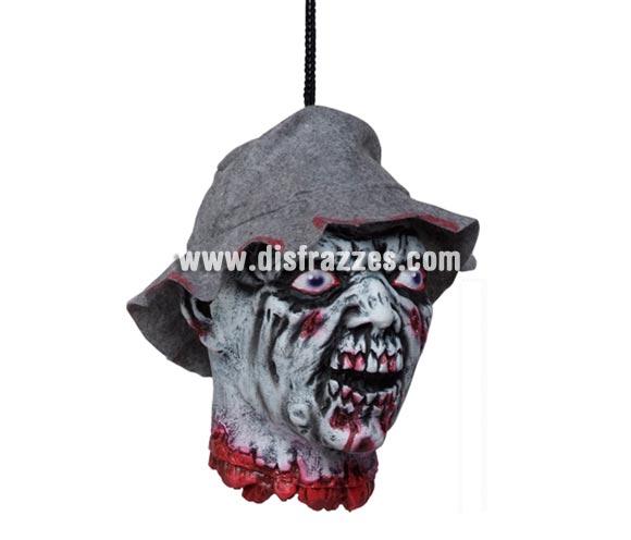 Cabeza de Zombie desgarrada terror colgante para Halloween. Artículo muy apropiado para decoración de Halloween en Discotecas, Pubs, Restaurantes, Colegios y Casas particulares y así crear un ambiente terrorífico y tenebroso típico de la Fiesta de Halloween cada vez más seguida por todos.
¡¡Compra la decoración para Halloween en nuestra tienda de disfraces, será divertido!!
