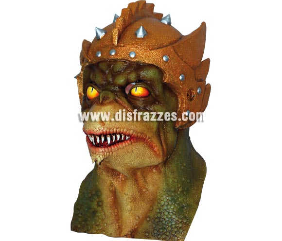 Máscara de Reptilian látex para Halloween. Alta calidad. Fabricada en látex artesanalmente por una empresa que realiza efectos especiales para Hollywood. Máscara o Careta de Halloween ideal para ir de Fiesta la Noche de las Brujas a Pubs, Discotecas, Casas particulares o Restaurantes y ayudar a crear un ambiente terrorífico y tenebroso en la Fiesta de Halloween. ¡¡Compra tu careta o tu máscara para Halloween en nuestra tienda de disfraces, será divertido!!