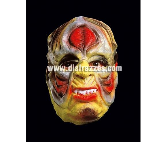 Careta o máscara de Monstruo Amarillo para Halloween. Máscara o Careta de Halloween ideal para ir de Fiesta la Noche de las Brujas a Pubs, Discotecas, Casas particulares o Restaurantes y ayudar a crear un ambiente terrorífico y tenebroso en la Fiesta de Halloween.
¡¡Compra tu careta o tu máscara para Halloween en nuestra tienda de disfraces, será divertido!!
