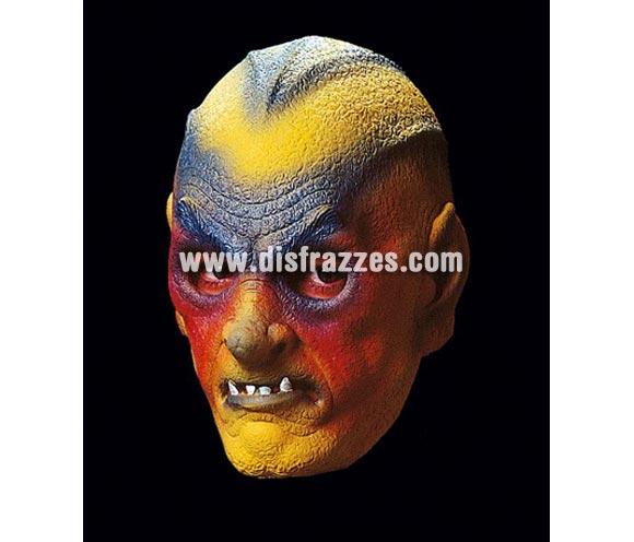 Careta de Monstruo amarillao y rojo para Halloween de cabeza entera. Máscara o Careta de Halloween ideal para ir de Fiesta la Noche de las Brujas a Pubs, Discotecas, Casas particulares o Restaurantes y ayudar a crear un ambiente terrorífico y tenebroso en la Fiesta de Halloween.
¡¡Compra tu careta o tu máscara para Halloween en nuestra tienda de disfraces, será divertido!!

