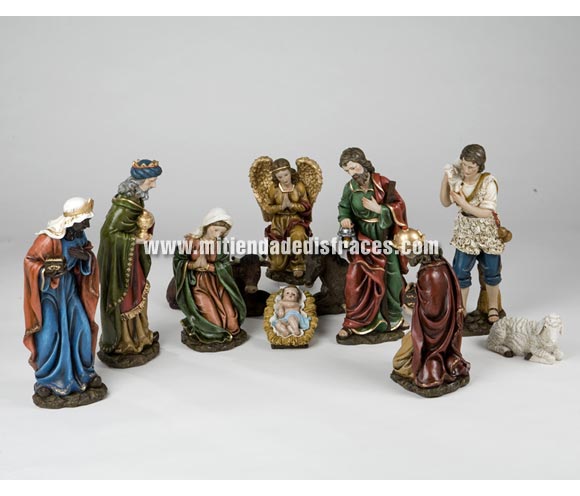 Nacimiento de resina compuesto por 11 piezas de 48 cm. Ideal para Ayuntamientos, comercios, oficinas, etc. etc.