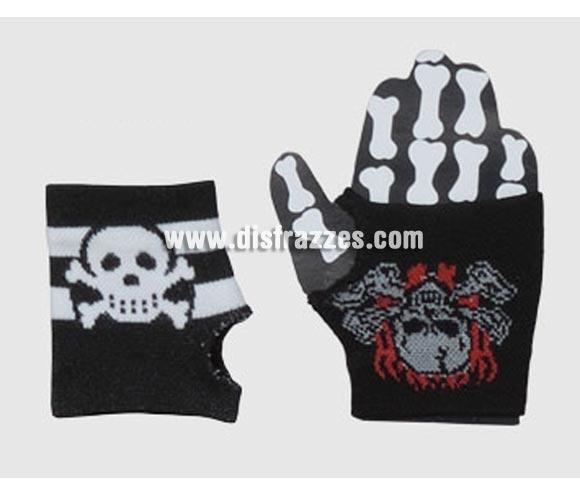 Mitones Calavera para Halloween. Ideal como complemento de tu disfraz de Pirata o de Halloween para ir de Fiesta a Pub's, Discotecas, Casas particulares o Restaurantes y ayudar a crear un ambiente terrorífico y tenebroso en la Fiesta de Halloween.
¡¡¡PRÓXIMA RECEPCIÓN DE ÉSTE ARTÍCULO A PARTIR DE SEPTIEMBRE DE 2010!!!
