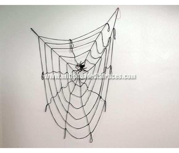 Telaraña gigante de color negra con araña.