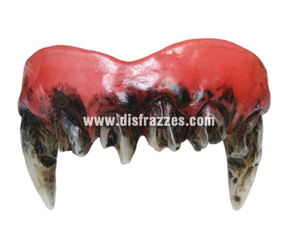 Dientes negros carcomidos para Halloween. Ideal como complemento de tu disfraz de Halloween para ir de Fiesta a Pubs, Discotecas, Casas particulares o Restaurantes y ayudar a crear un ambiente terrorífico y tenebroso en la Fiesta de Halloween. ¡¡Compra los complementos de tu disfraz para Halloween en nuestra tienda de disfraces, será divertido!!