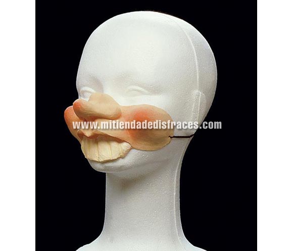 Moflete dientes grandes.