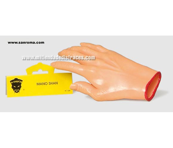 Mano de plástico. 