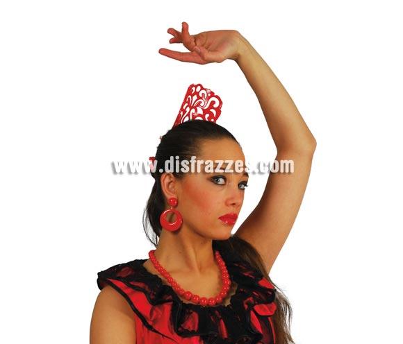 Collar Andaluza color rojo. Ideal como complemento de tu disfraz para Carnaval para ir de Fiesta a Pub's, Discotecas, Casas particulares, Restaurantes o Colegios y ayudar a crear un ambiente Carnavalesco y Festivo propio de la Fiesta de Carnavales.