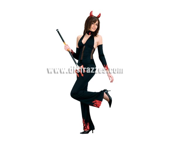 Disfraz de Diablesa Sexy adulta para Halloween. Talla Standar M-L = 38/42. Disfraz de Halloween barato que incluye mono, cuernos, gargantilla y manguitos. Tridente NO incluido, podrás verlo en la sección de Complementos. Éste disfraz de Halloween es ideal para celebrar la Fiesta de la Noche de las Brujas cada vez más arraigada en nuestro País en Pub's, Discotecas, Casas particulares,  Restaurantes o Colegios y ayudar a crear un ambiente terrorífico y tenebroso indispensable para la Noche de Halloween la cual se celebra la víspera de Todos los Santos.
¡¡Compra tu disfraz para Halloween en nuestra tienda de disfraces, será divertido!!