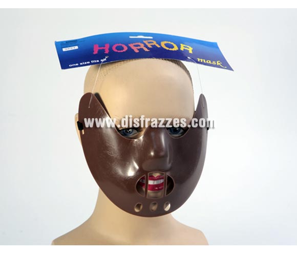 Máscara del Horror. Careta Hannibal Lecter para Halloween. Máscara o Careta de Halloween ideal para ir de Fiesta la Noche de las Brujas a Pub's, Discotecas, Casas particulares o Restaurantes y ayudar a crear un ambiente terrorífico y tenebroso en la Fiesta de Halloween.
¡¡Compra tu careta o tu máscara para Halloween en nuestra tienda de disfraces, será divertido!!
