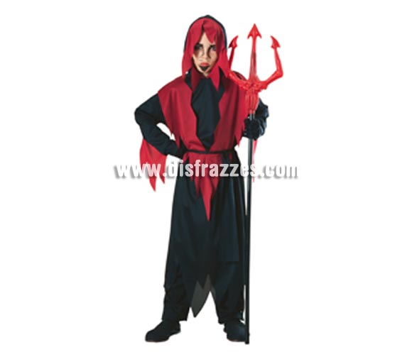 Disfraz de Diablo o Demonio infantil barato para Halloween. Talla de 8 a 10 años. Incluye túnica con capucha y cinturón. Tridente NO incluido, podrás verlo en la sección Complementos de Halloween. Éste disfraz de Halloween es ideal para celebrar la Fiesta de la Noche de las Brujas en Pub's, Discotecas, Casas particulares,  Restaurantes o Colegios y ayudar a crear un ambiente terrorífico y tenebroso indispensable para la Noche de Halloween la cual se celebra la víspera de Todos los Santos.
¡¡Compra tu disfraz para Halloween en nuestra tienda de disfraces, será divertido!!
