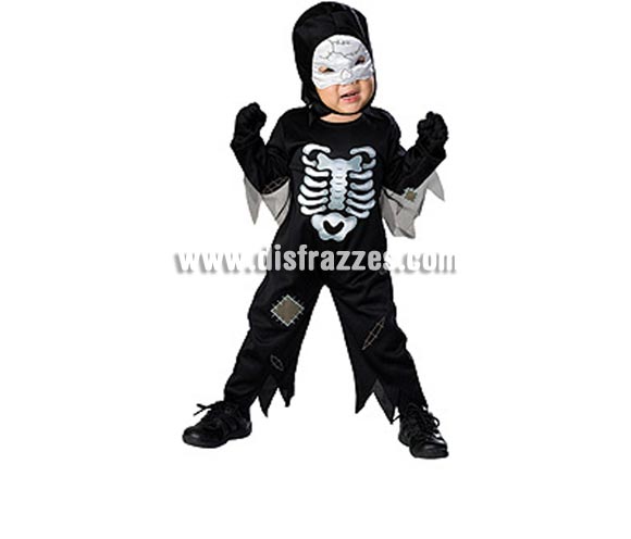 Disfraz de Skeleton bebé para Halloween. Talla de 1 a 2 años, Incluye mono y gorro con máscara. Éste disfraz de Halloween es ideal para celebrar la Fiesta de la Noche de las Brujas cada vez más arraigada en nuestro País en Pub's, Discotecas, Casas particulares,  Restaurantes o Colegios y ayudar a crear un ambiente terrorífico y tenebroso indispensable para la Noche de Halloween la cual se celebra la víspera de Todos los Santos.
¡¡Compra tu disfraz para Halloween en nuestra tienda de disfraces, será divertido!!
