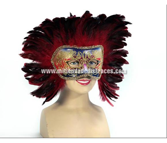 Máscara Veneciana de plumas rojas.