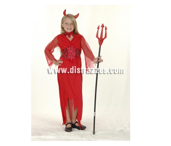 Disfraz de Diablesa barato para Halloween. Talla de 2 a 4 años. Incluye vestido, cuello y tocado. Tridente NO incluido, podrás verlo en la sección de Complementos. Éste disfraz de Halloween es ideal para celebrar la Fiesta de la Noche de las Brujas cada vez más arraigada en nuestro País en Pub's, Discotecas, Casas particulares,  Restaurantes o Colegios y ayudar a crear un ambiente terrorífico y tenebroso indispensable para la Noche de Halloween la cual se celebra la víspera de Todos los Santos.
¡¡Compra tu disfraz para Halloween en nuestra tienda de disfraces, será divertido!!