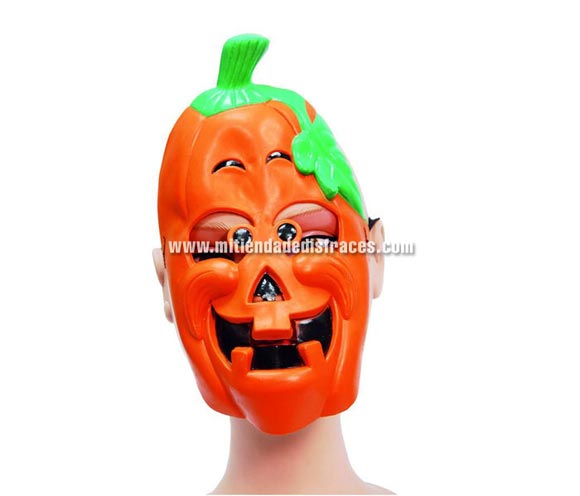 Careta de calabaza naranja.